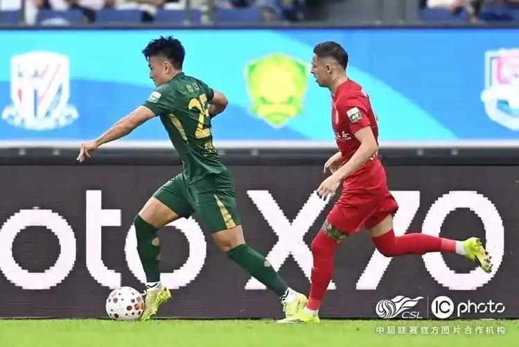 欧洲联赛：AC米兰 VS 那不勒斯